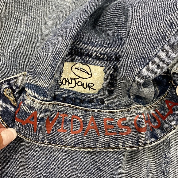 🇺🇸SALE🎈
• Desigual - Decorative Jean Jacket - L - Picture 10 of 12